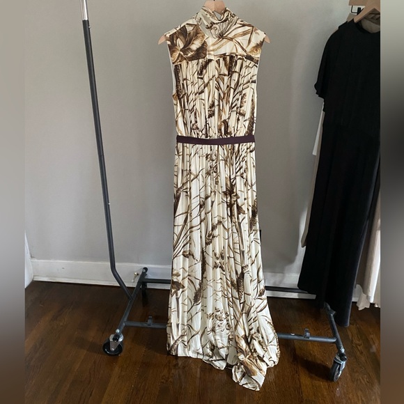 Valentina Maxi Dress - Picture 5 of 12